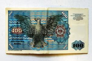 100 DM-es notesz működő napelemes számológéppel / Note-book with calculator