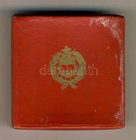 DN "Élelmiszeripar Kiváló Dolgozója" kitüntetés mini kitűzővel díszdobozban