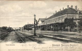 Párkánynána Railway Station