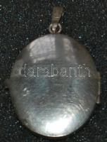 Virágmintás vésett ezüst (Ag) medál, kettényitható / 9,6g