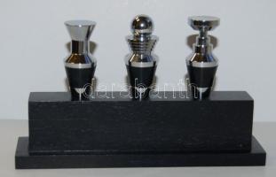 3 darabos formatervezett króm-nikkel boros/pezsgős üvegzáró