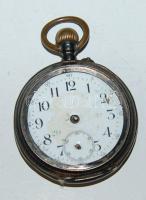 cca 1900 Remontoir ezüst zsebóra mutatók és üveg nélkül de működő óraszerkezettel / Remontoir silver watch without handle and glass bit working d:5 cm