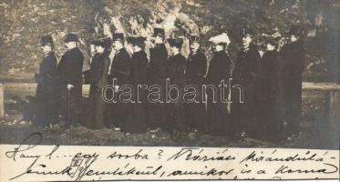 1900 11 db Fehértemplom amatőr családi fotókból készült lap