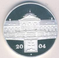 Szlovákia 2004. Szlovák Köztársaság Elnöke-Rudolf Schuster" Ag emlékérem eredeti dísztokban 26g T:PP / Slovakia 2004. President of Slovakia-Rudolf Schuster Ag medallion 26,1g T:PP