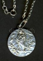 Ezüst (Ag) nyaklánc medállal 16 gr