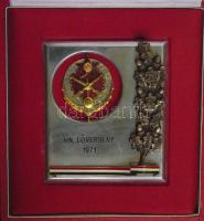 1971. "Hadsereg Bajnok-MN. Lőverseny" díj díszdobozban T:2 (a doboz sérült)