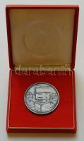 1959-1962. 20 éves a Székesfehérvári Könnyűfémmű ffém emlékplakett, díszdobozban (d=60mm) T:1
