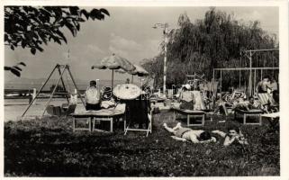 Balatonlelle Gyárfás Szálloda part (levágott / cut)