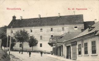 Marosvásárhely Evangelist grammar school with the butcher shop of József Schreithofer (Rb)