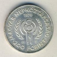 1979. 200Ft Ag "Nemzetközi gyermekév" T:BU dísztokban!