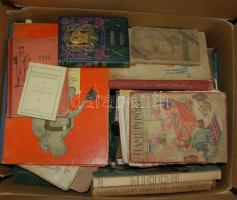 Hatalmas könyv hagyaték. Közel 100 db jórészt háború előtti könyv, közük jobb kiadásokkal. Vegyes témák. Jelképes ár!