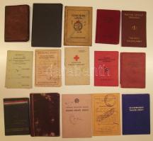 25 db vegyes igazolvány: érdekes tagsági könyvek, munkakönyvek,  bizonyítványok, stb