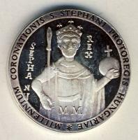 2000. "Szent István király koronázásának 1000. évfordulója" ffém emlékérem díszdobozban sz...