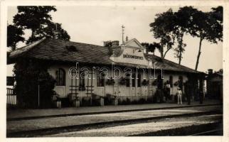 Balatonfenyves vasútállomás