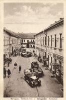 Beregszász Bank yard with automobile and the shop of David Neuwirth (EK)
