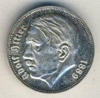Német 3. Birodalom 1938. "Adolf Hitler" ezüstözött ffém emlékérem T:PP
