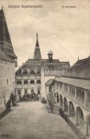 Vajdahunyad courtyard (fa)