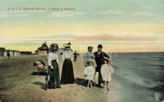 Romanian royal family, Nicholas and Maria on the beach