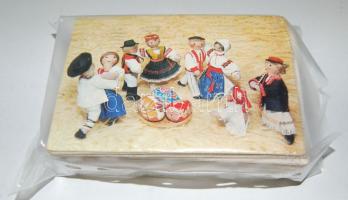 135 db külföldi húsvéti üdvözlőlap