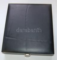 Játék-készlet 7 féle játékkal, eredeti vadonatúj csomagolásban : sakk, backgammon, dáma, kockapóker, stb