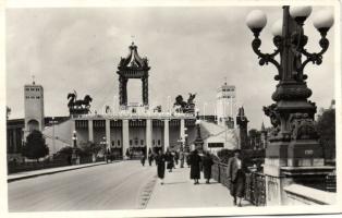 Budapest XXXIV. Nemzetközi Eucharisztikus Kongresszus főoltár  So.Stpl