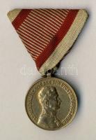 1917. Bronz Vitézségi Érem "Fortitudini" IV.Károly idejéből, szalaggal T:2