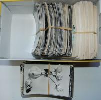 Dobozos képeslap tétel kb. 400 modern üdvözlőlappal