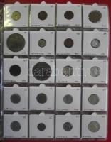 Külföldi pénzgyűjtemény-1900-as-évek albumba rendezve, a pénzérmék egyenként csomagolva,  összesen 1...