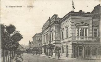 Székesfehérvár színház a Stignitz Kávéházzal