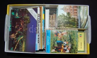 Egy cipősdoboznyi városképes leporelló