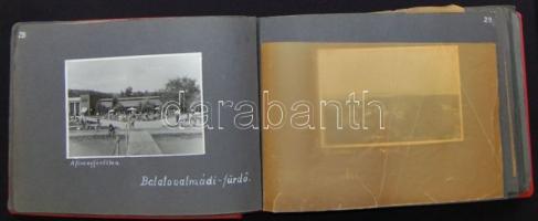 cca 1961-1965 145 db amatőr városképes fotó albumban kísérő szövegekkel: Budapest, Balatonalmádi, -S...