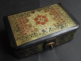 Zárható műbőr ékszeres doboz / Fake-leather box 18x11 cm