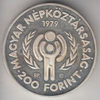 1979. 200Ft Ag (piefort) "Nemzetközi gyermekév" T:PP Csak 2500db!
