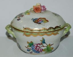 Viktória mintás, rózsás fedelű bonbonnier (egyik rózsán alig észrevehető lepattanás) / Herend Chinaware bonbonniere (tiny fault on one of the roses) 14x11 cm