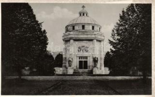 Krasznahorka mausoleum