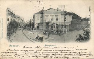 Kaposvár Templom tér könyvkereskedéssel