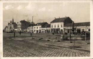 Nagyszalonta market place with Hotel Central (Rb)
