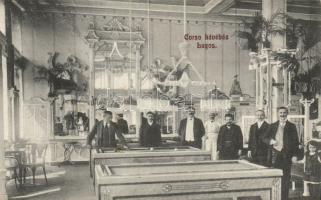 Lugos Café Corso interior, billiard table