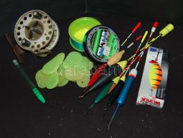 Horgászcikk tétel: zsinór, antik orsó, úszók, zsinór...