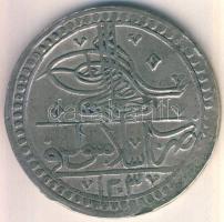 Törökország / Oszmán Birodalom 1789. 1 Yuzluk Ag "III. Selim" 32,13g T:3 ph.