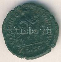 Római Császárság / GRATIANUS 367-383. "REPARATIO REI PUB / Álló Gratianus térdelő alakkal"...