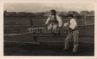 Slovakian folklore, young peasants in Vázsec