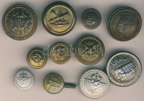 11db különféle gomb, katonai,"FAÜ" és egyéb egyenruhákhoz, közte külföldi is