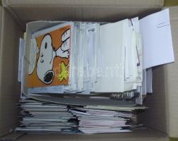 kb. 1500 db modern képeslap, nagyon sok használatlannal, mai Budapest városképpel, háború előtti lapokkal / cca. 1500 mixed postcards