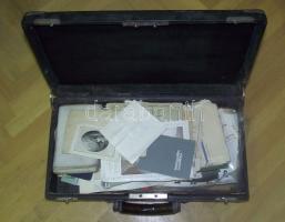 cca 1900-1940 nagy okmány és nyomtatvány hagyaték tétel régi bőr kofferban