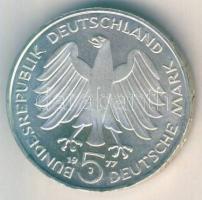 NSZK 1977J 5M Ag "Carl Friedrich Gauss" T:P