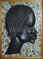 Fock A. jelzéssel: Női fej kisplasztika, fa-mozaik-kő. Falra akasztható 26x37 cm
