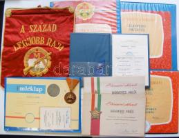 ~1980  10 db klf munkásőr oklevél, egy emléklap, kitüntetés és egy zászló