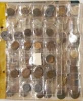 Vegyes hobbigyűjtemény albumba rendezve közel 40db érme a római időkből, közel 50db kreutzer különbö...