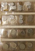 Szép hobbigyűjtemény albumba rendezve, közte több ezüst(Ag) is, magyar és világpénzek egyaránt, köze...